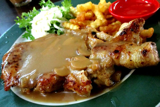 Colourful Cafe chicken chop 2