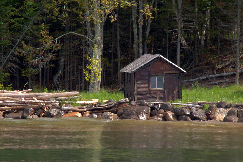 Cabin on Manitou Island, Apostle Islands National Lakeshore, Wisconsin, June 7, 2018. Photo shared as public domain on Pixabay and Flickr as “Manitou Island Fish Camp Cabin.”