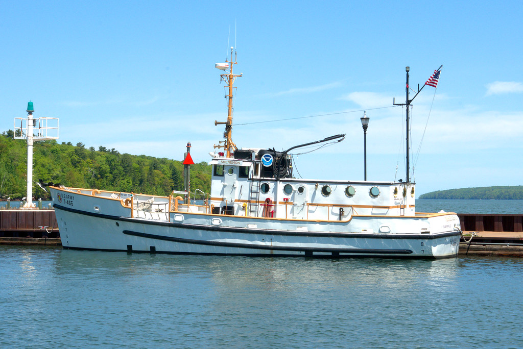 NOAA Research Vessel Shenehon, Bayfield, Wisconsin, June 5, 2018. Photo shared as public domain on Pixabay and Flickr as “NOAA Research Vessel Shenehon.”