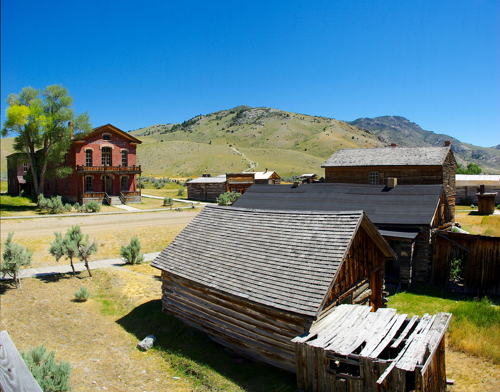 Bannack, Montana, July 30, 2010. Image shared as public domain on Pixabay and Flickr as “Bannack Ghost Town.”