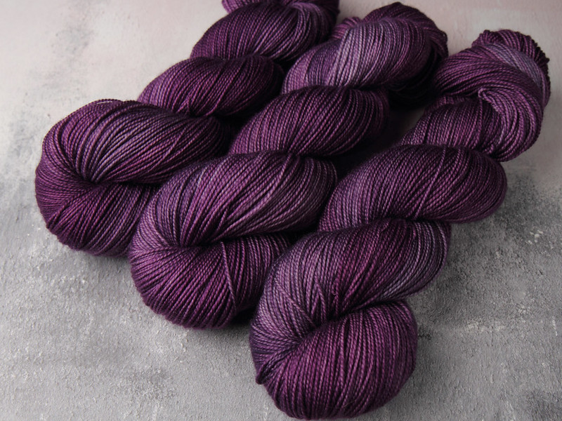 Favourite Sock – hand-dyed superwash merino wool yarn 4 ply/fingering 100g – ‘Brixton Purple’