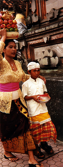 temple blessing in Bali