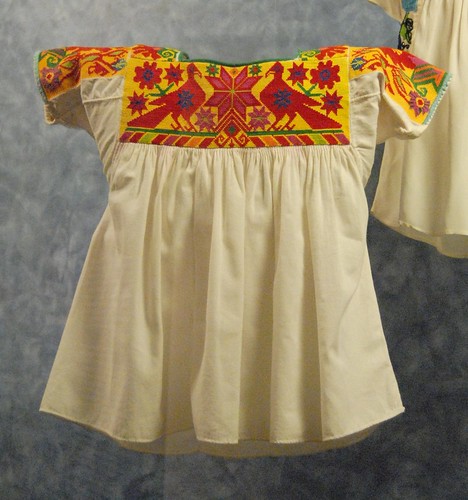 Blusa Nahua Blouse Mexico Hidalgo Textiles | This embroidere… | Flickr