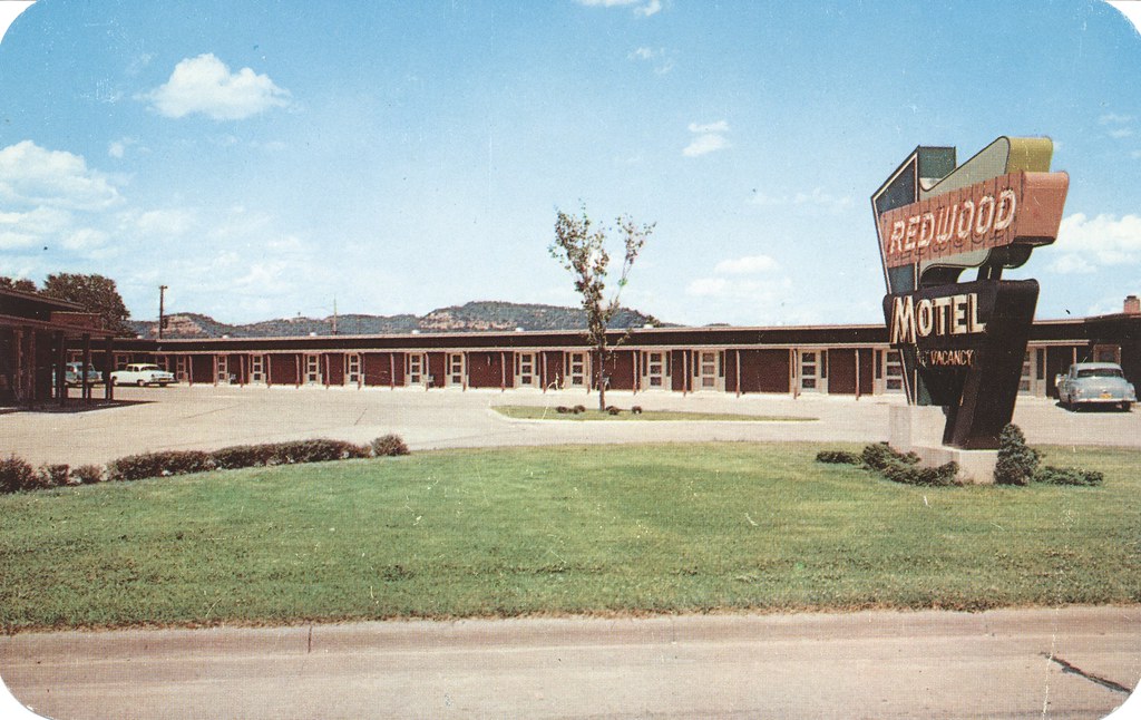Redwood Motel - Lacrosse, Wisconsin