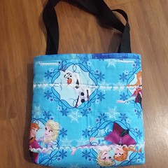 Mikaela made a new bag over the past couple weeks.