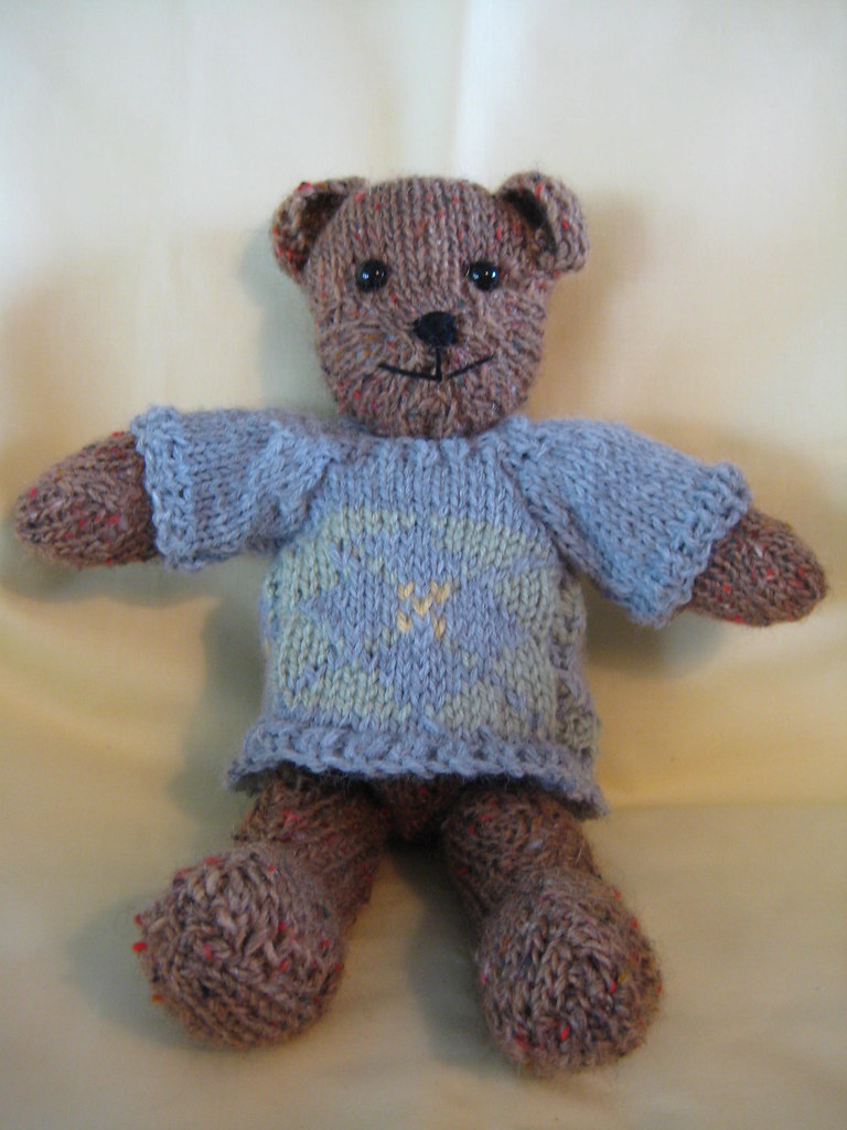 Hand-made Knitted Teddy Bear in Argyle Sweater | I knit tedd… | Flickr