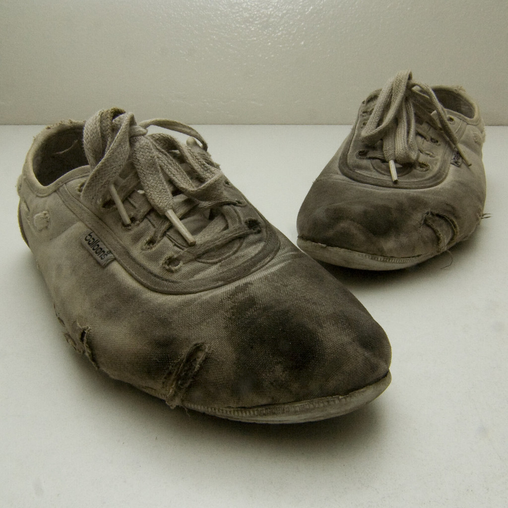 dirty canvas shoes | I love sneakers | Flickr