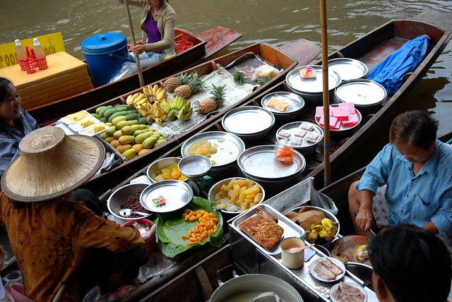 Floating Market_2 | Floating Markets | Bangkok Food Tours