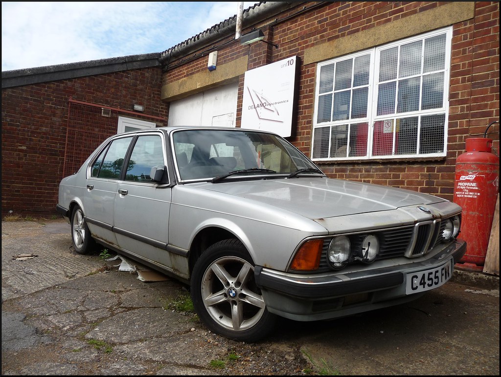 1985 BMW 735i (E23) | On SORN, this once pricey top end 7 ...