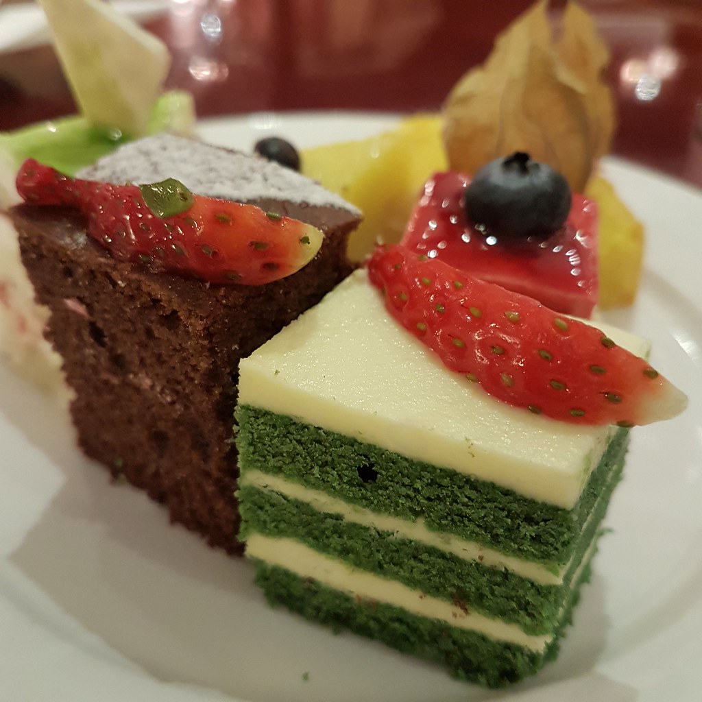 Desserts @ Al Safir Hotel And