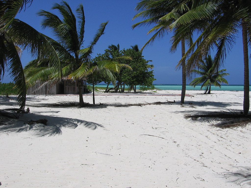 6 planes poco conocidos para conocer la verdadera Cuba: Playa los Pinos, Cayo Sabinal