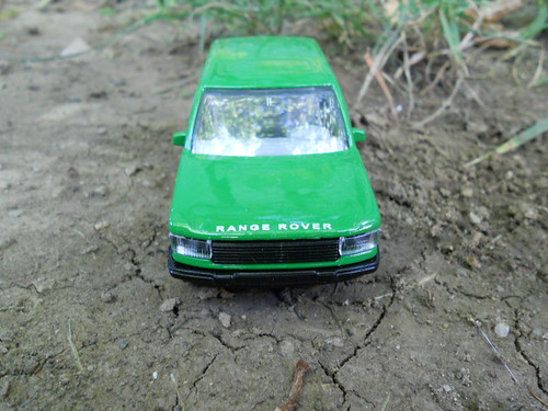 Range Rover – Bburago4