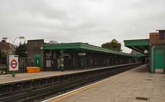 Dagenham East Underground station