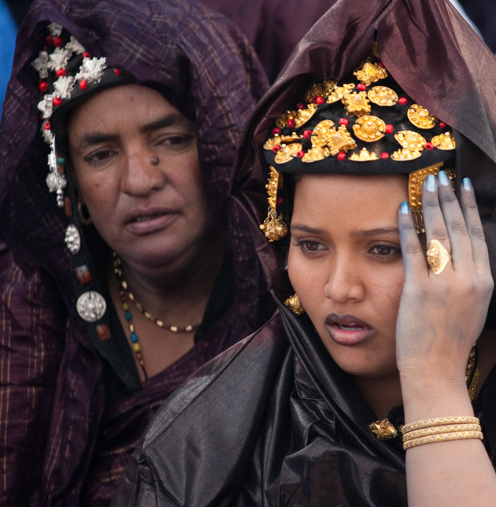 Tuareg Woman, Mali | at the festival au desert | Mark William Brunner ...