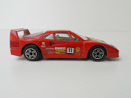 Ferrari F40 - Bburago2