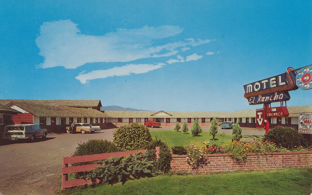 El Rancho Motel - Tillamook, Oregon