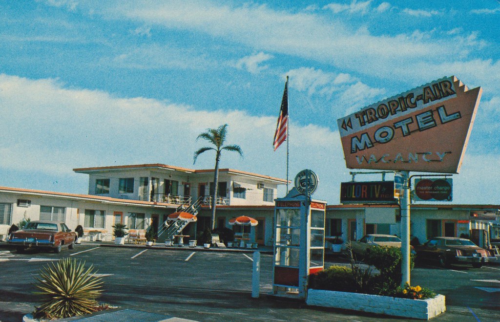 Tropic-Air Motel - Clearwater Beach, Florida