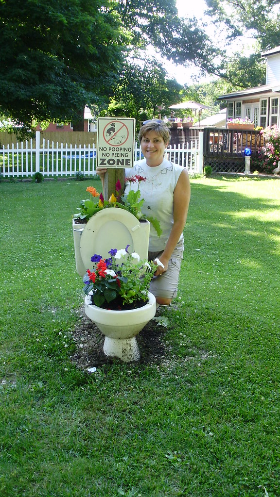 #49 Toilet flower planter in Lake City Pa. | Eric and Chris Carlson ...