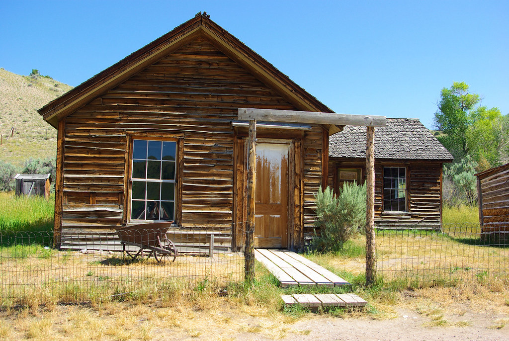 Turner House, Bannack State Park (ghost town and first territorial capitol), Montana, July 30, 2010. Photo shared as public domain on Pixabay and Flickr as “Bannack Montana Turner House.”