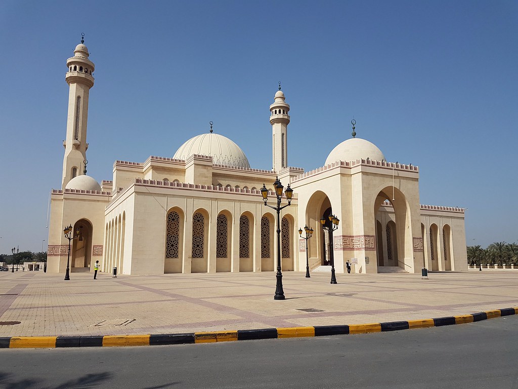 Mosque, Streets of Bahrain