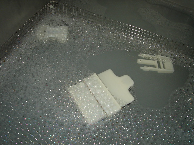 Sodium Hydroxide Dissolving In Water 4