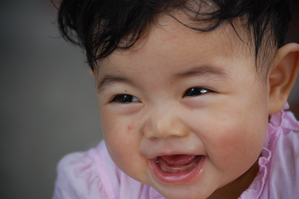 vietnamese-baby-girl-navin-bahl-flickr