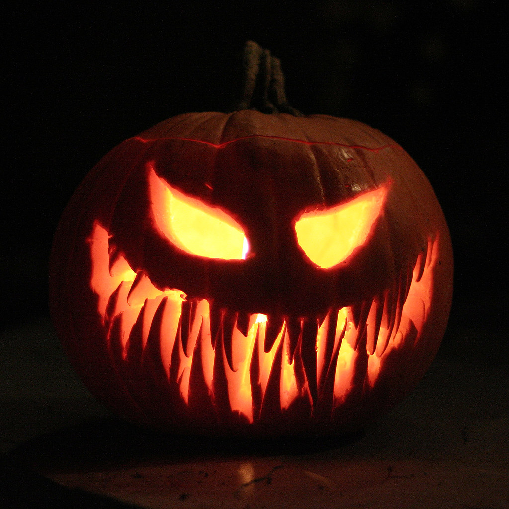 Jack O'Lantern | Miss E's 2007 pumpkin...with a little help … | Flickr