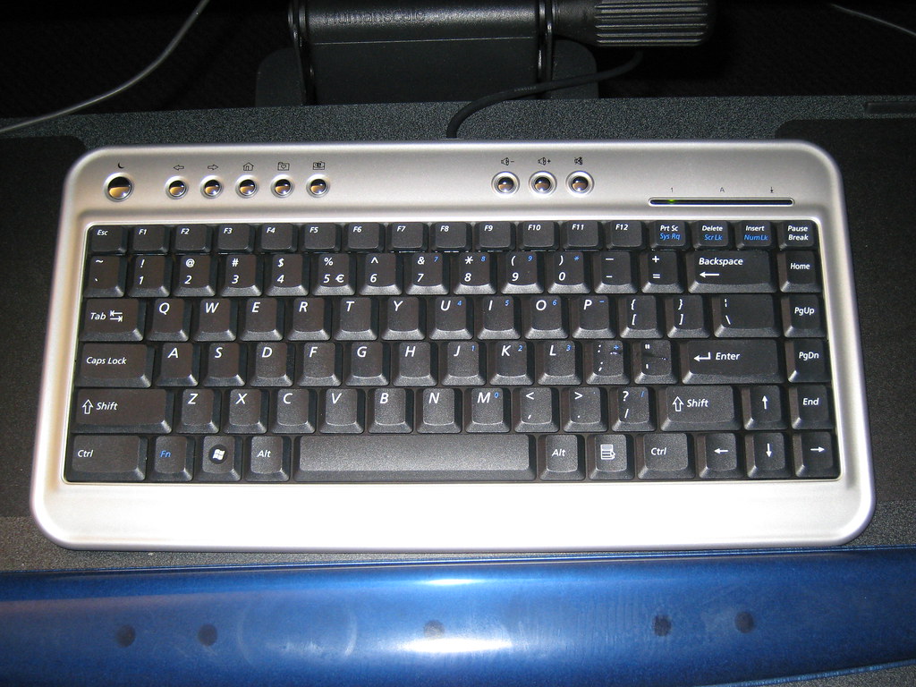 btc 6100c mini keyboard