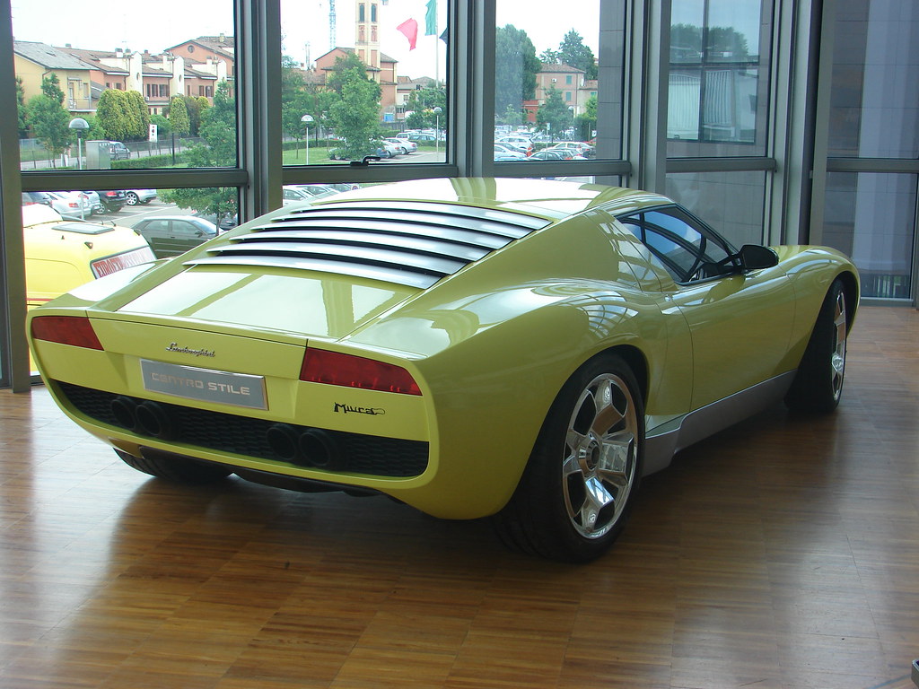 Lamborghini Miura Concept | Hector Sanchez | Flickr