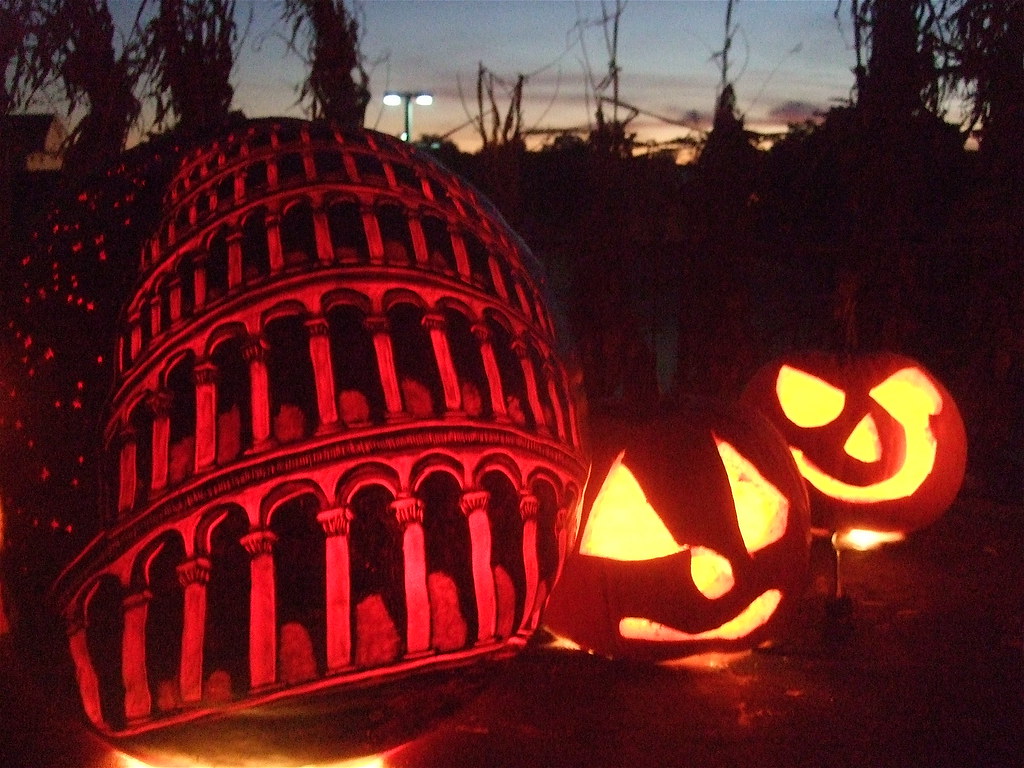 Image result for pumpkin pictures of leaning tower of pisa