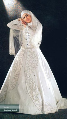 wedding dress in 2007