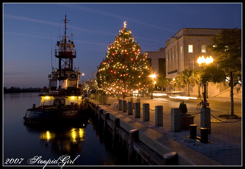 It's Christmas time | downtown Wilmington, NC along the Cape… | emily