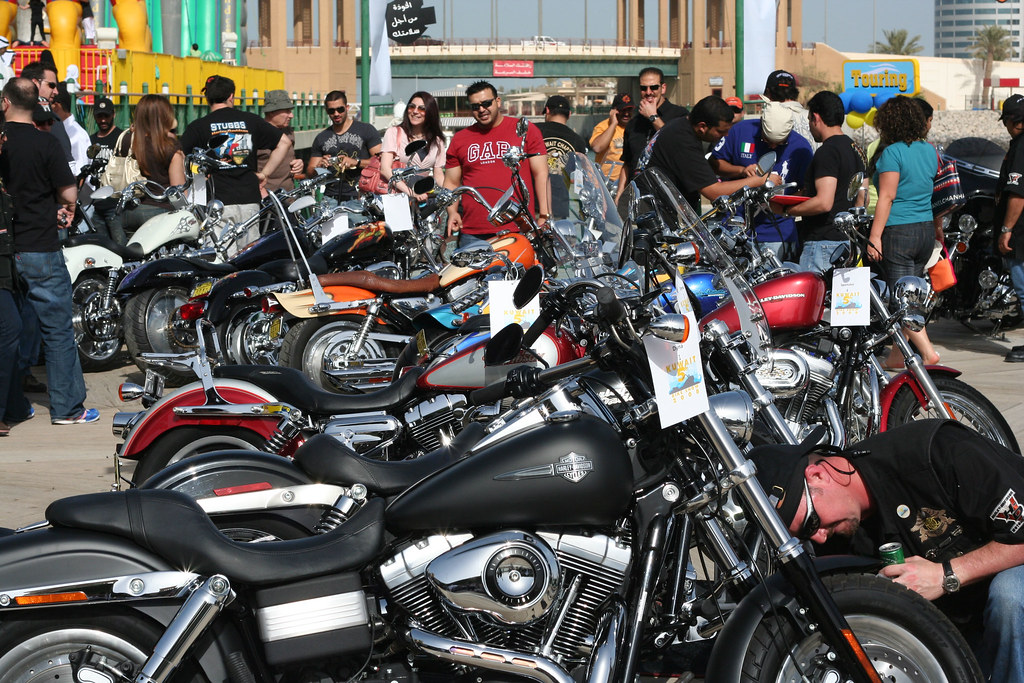  harley davidson Kuwait  Bike Show 2008 An annual bike 