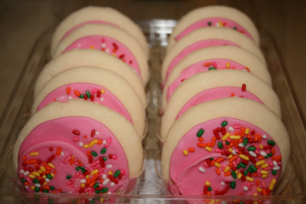 my fav cookies right now | safeway frosted sugar cookies. yu… | Flickr