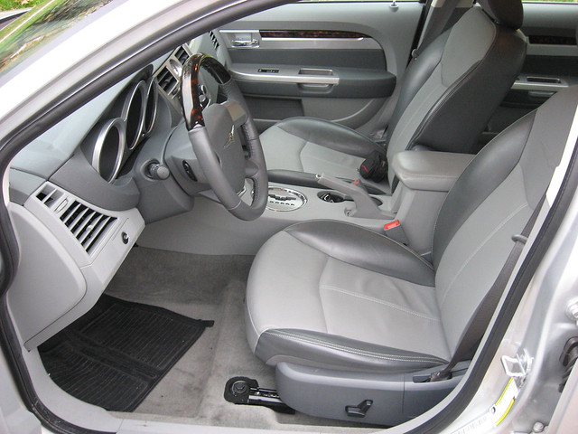 2007 Chrysler Sebring 2