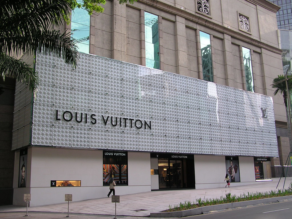Louis Vuitton Flagship Store Toronto