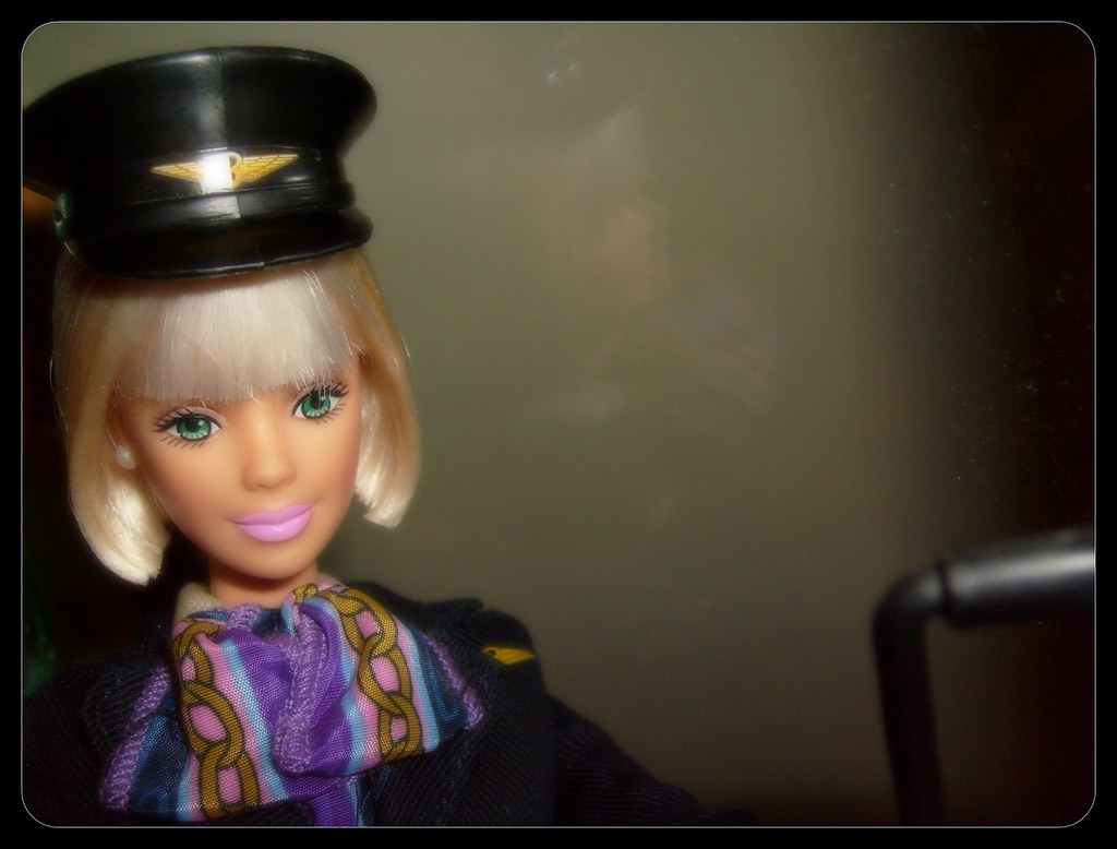 Barbie flight attendant Barbie aeromoça. Coleção de Joice … Flickr