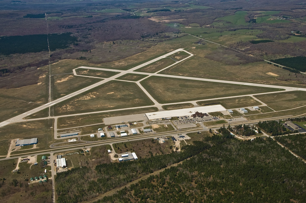 Pellston Airport Charles Dawley Flickr