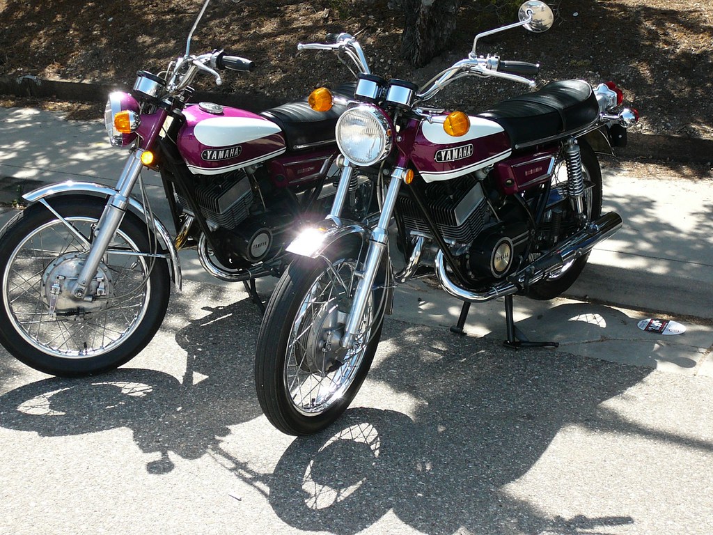 Two 1970 Yamaha R5 Motorcycles - Paso Robles CA April 2008… | Flickr