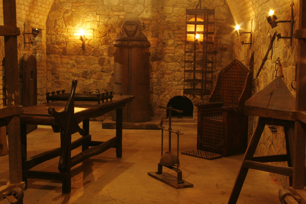 torture-chamber-the-torture-chamber-complete-with-an-iron-flickr