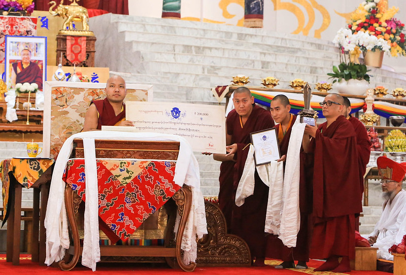 20170219AM_Prizes from the Gunchoe, Prizes from Examination of Monastic Forms