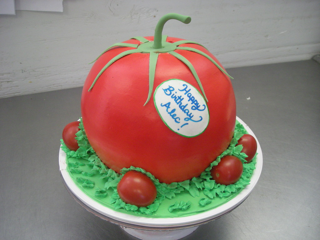 Tomato cake (44) | Tomato shaped cake with real little tomat… | Flickr