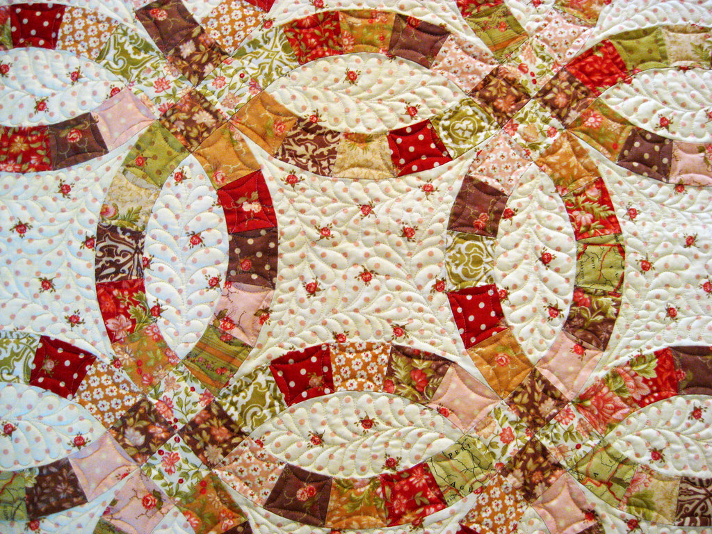 007 | The Double Wedding Ring quilt my mother made for our w… | Flickr