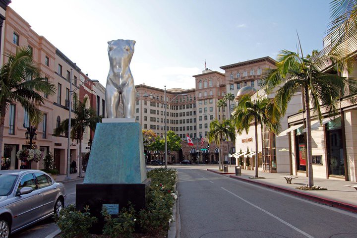 Torso statue on Rodeo Drive, Beverly Hills, California | Flickr