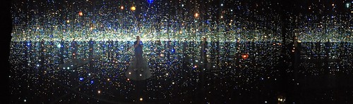 Infinity Mirrored Room-The Souls Of Millions Light Years Away - Yayoi Kusama (1108)