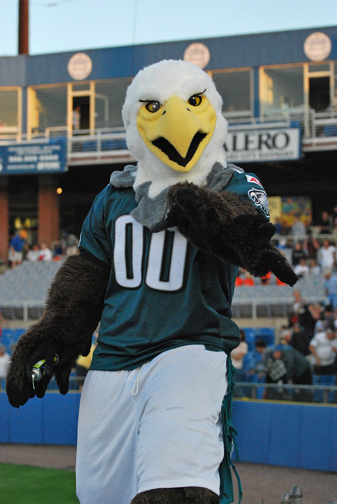 Philadelphia Eagles Mascot Swoop | Keith Lovett | Flickr