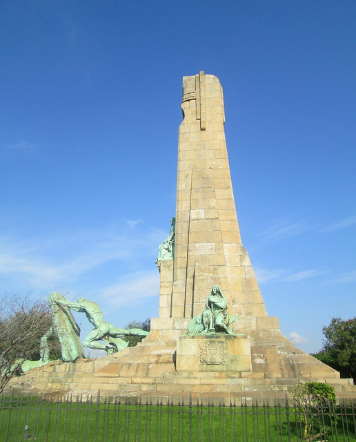 Monument to Evaristo Churruca 5