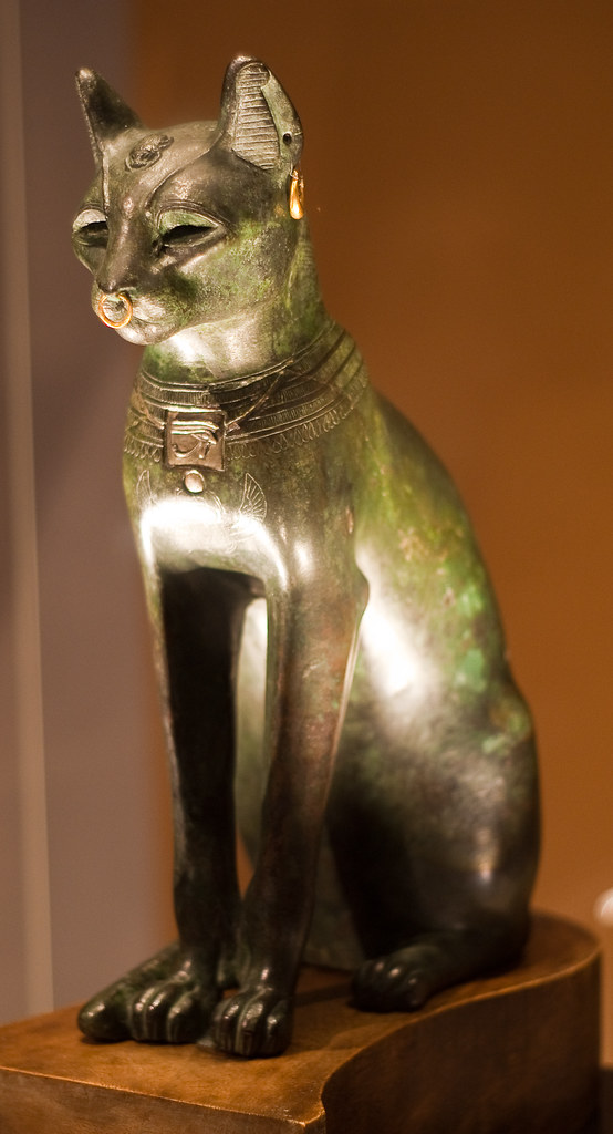 Bronze Egyptian Cat statue | More info: www.britishmuseum.or… | Flickr