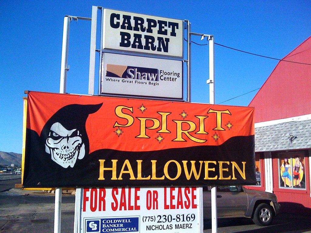 Spirit Halloween Store The Spirit Halloween store is now o… Flickr