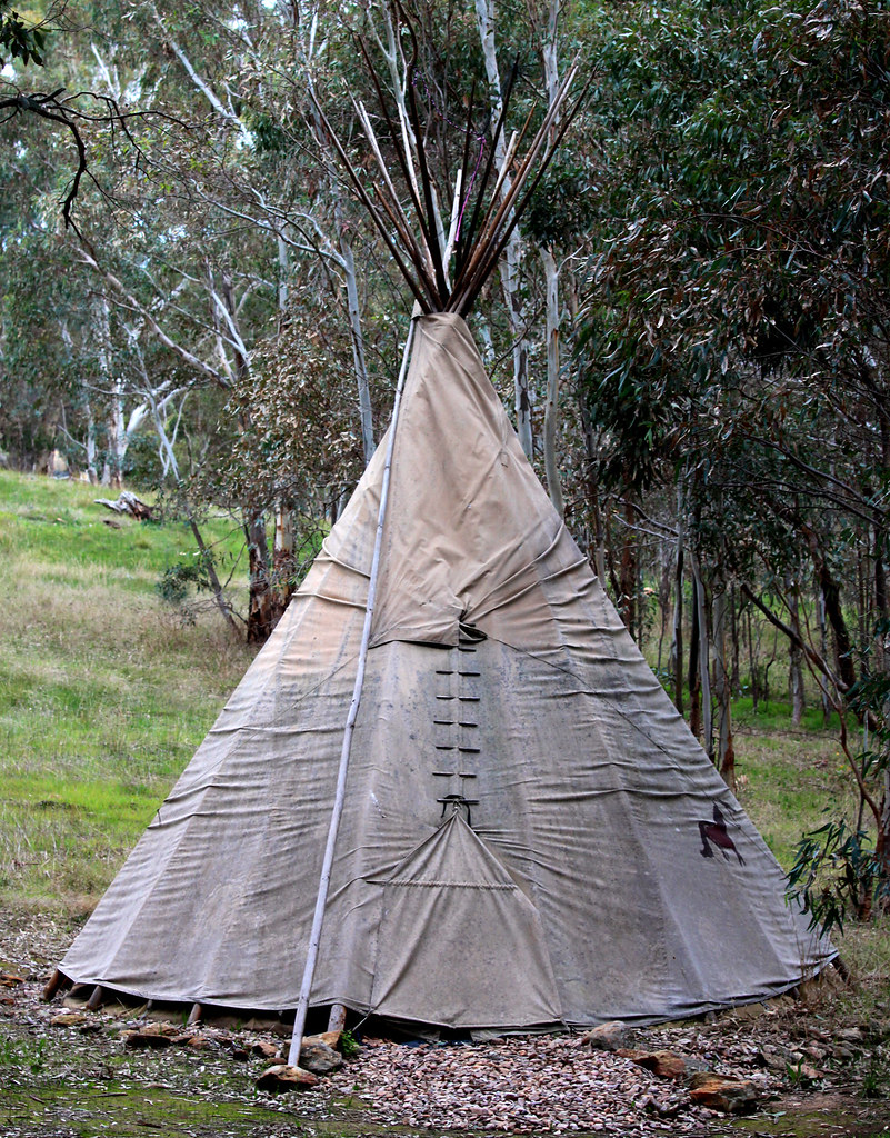 indian-teepee-in-adelaide-hills-this-teepee-is-parked-on-f-flickr